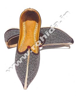 Rajasthani Bhinmal  Mojari/Jutti Zari Worak