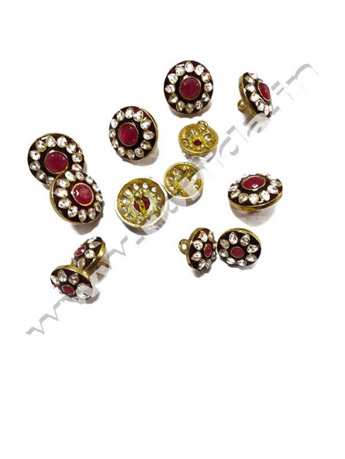 Red Stone Design   Button’s - Image 2