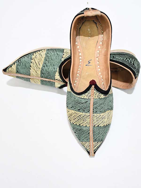 Rajasthani Bhinmal Mojari/Jutti - Image 2