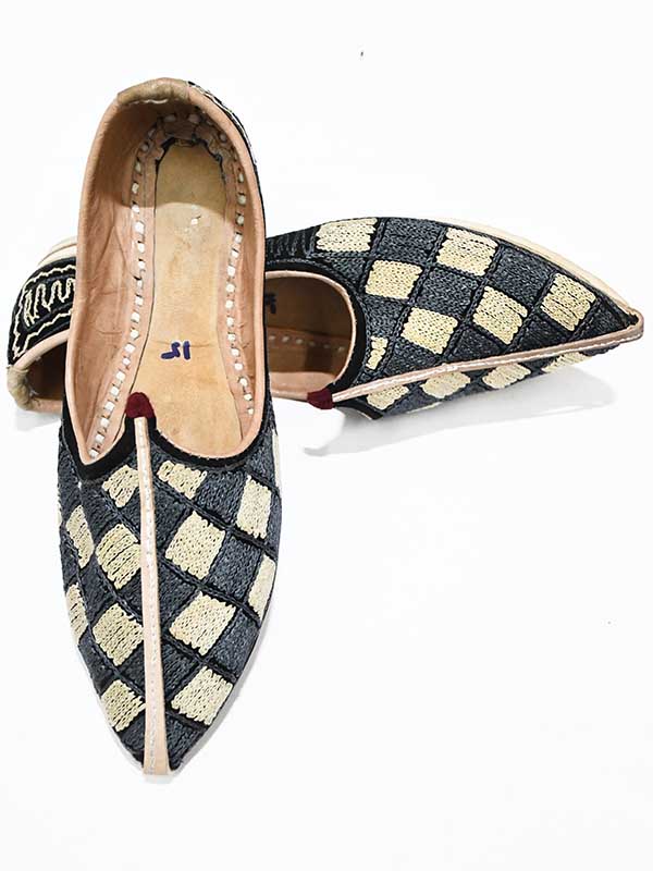 Rajasthani Bhinmal Mojari/Jutti - Image 2