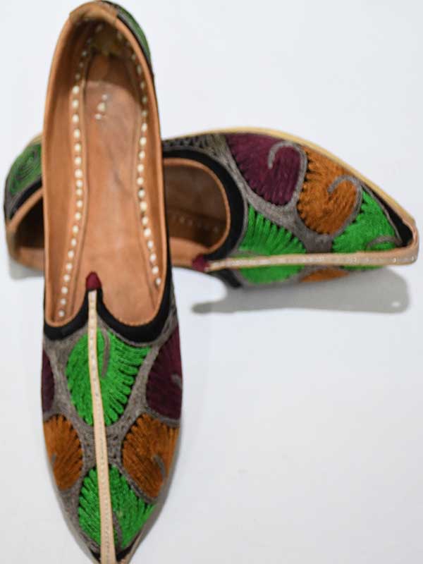 Rajasthani Bhinmal Mojari/Jutti - Image 2