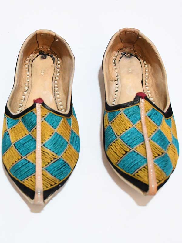 Rajasthani Bhinmal Mojari/Jutti