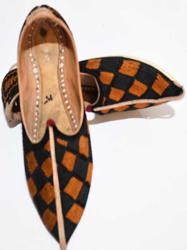 Rajasthani Bhinmal Mojari/Jutti - Image 2