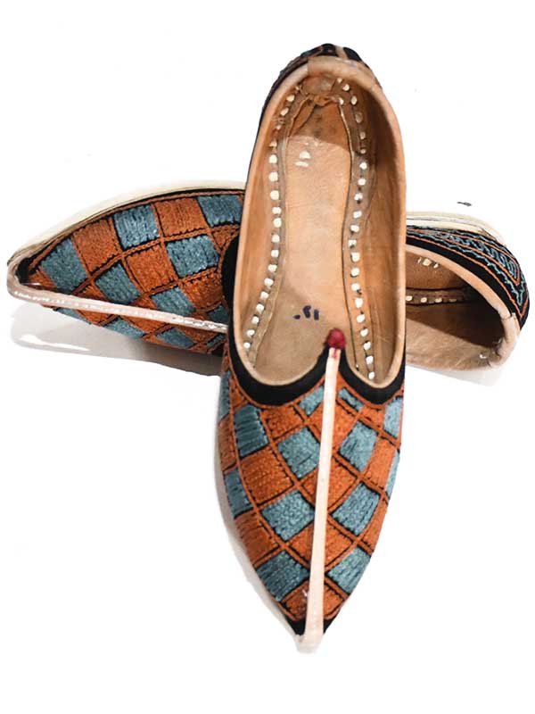 Rajasthani Bhinmal Mojari/Jutti Rohida